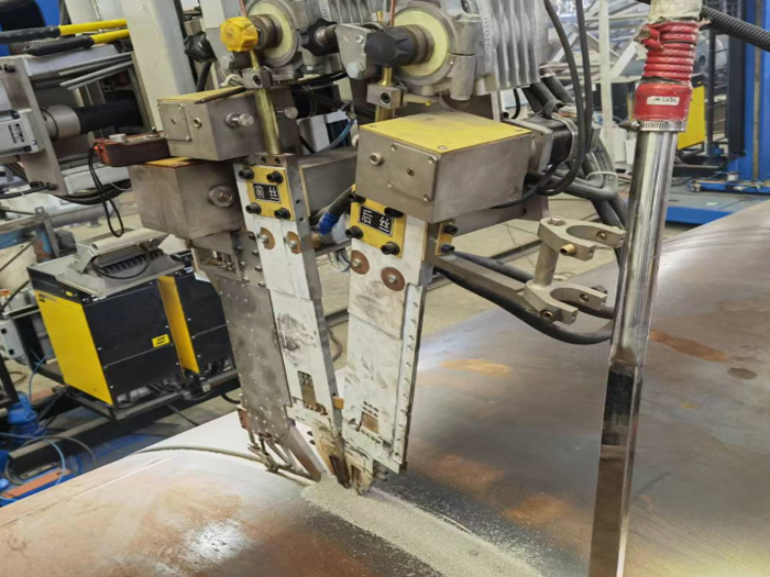 ˫˿խ��϶����